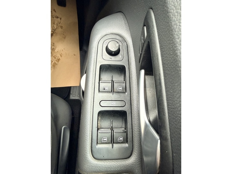 Used Volkswagen Amarok for sale - 77272340: Photo 27