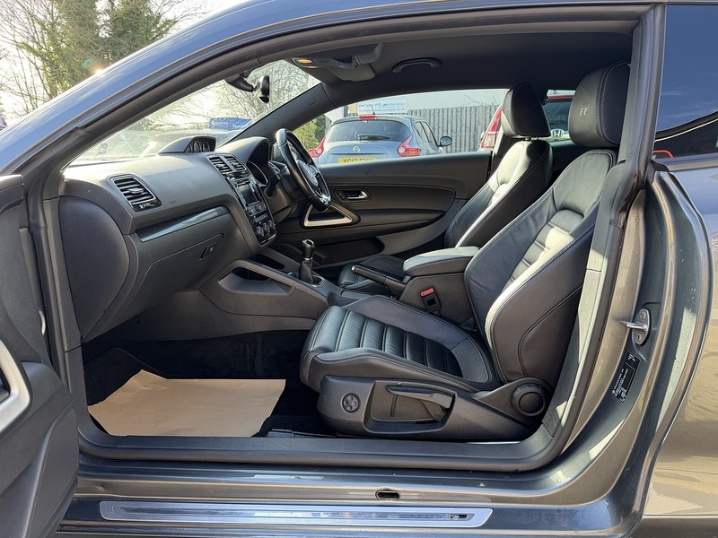 Used Volkswagen Scirocco 2015 for sale - 77707927: Photo 15