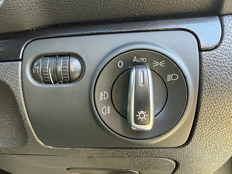 Used Volkswagen Scirocco 2015 for sale - 77707927: Photo 24