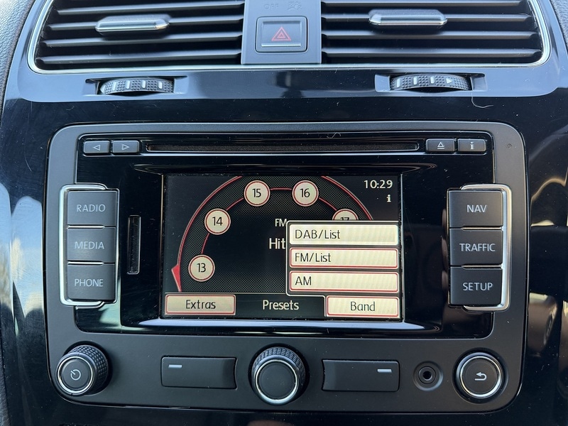 Used Volkswagen Scirocco 2015 for sale - 77707927: Photo 34