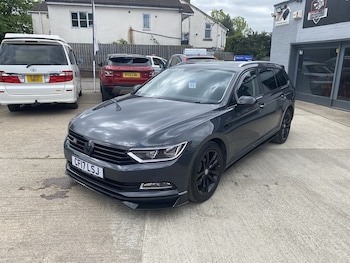 Used Volkswagen Passat 2017 for sale - 78715829: Photo