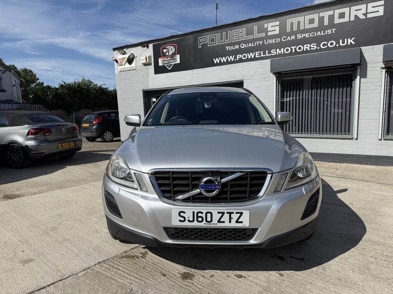 Used Volvo XC60 2010 for sale - 76736471: Photo 2