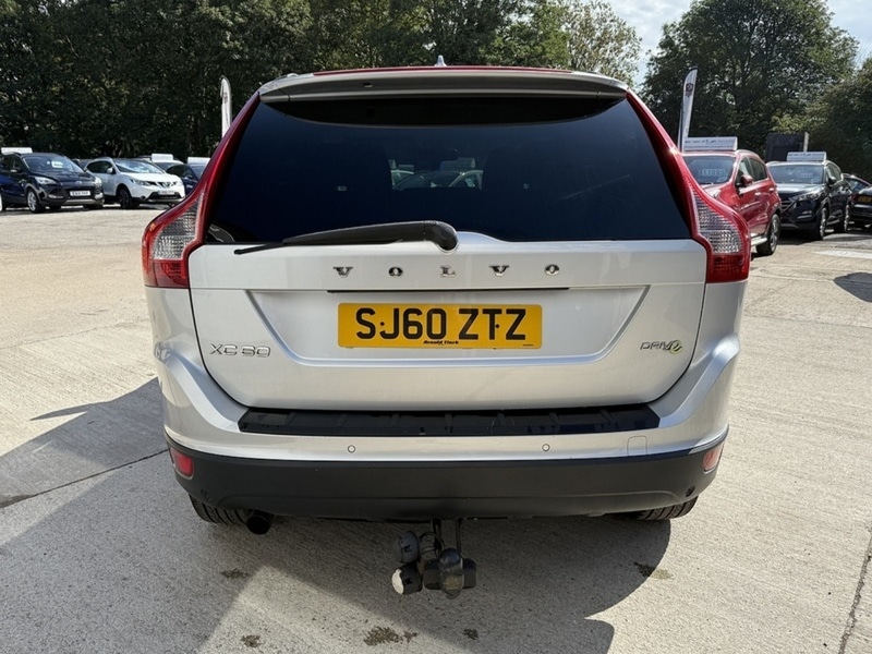 Used Volvo XC60 2010 for sale - 76736471: Photo 5