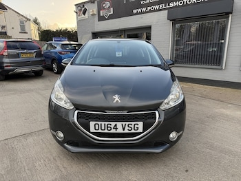 Used Peugeot 208 2014 for sale - 77821849: Photo