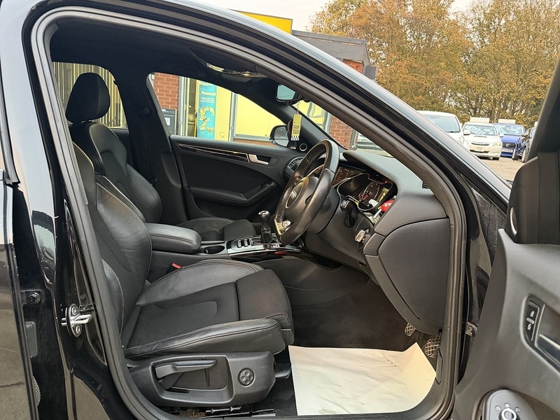 Used Audi A4 2013 for sale - 76615795: Photo 11