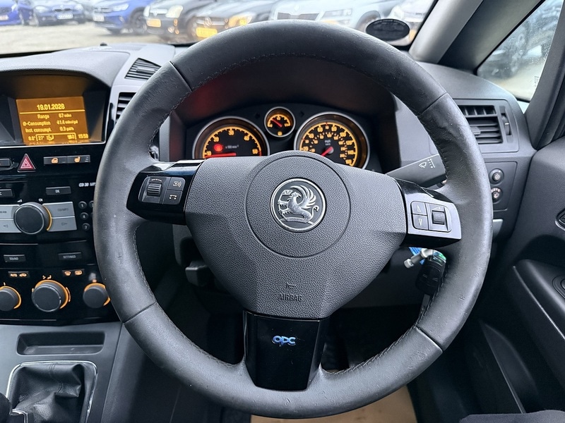 Used Vauxhall Zafira 2009 for sale - 77250822: Photo 17