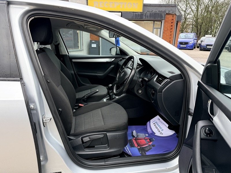 Used Skoda Octavia 2014 for sale - 76618247: Photo 12