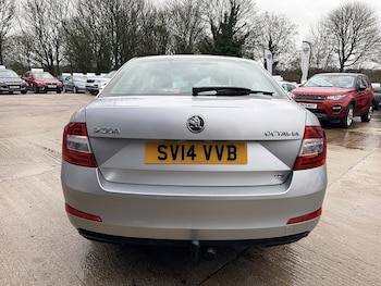 Used Skoda Octavia 2014 for sale - 76618247: Photo