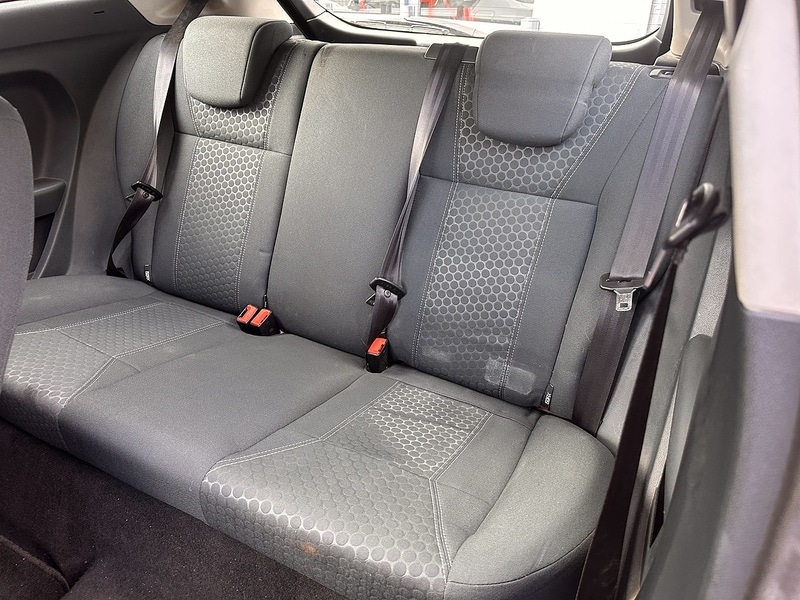 Used Ford Fiesta 2010 for sale - 76615838: Photo 11