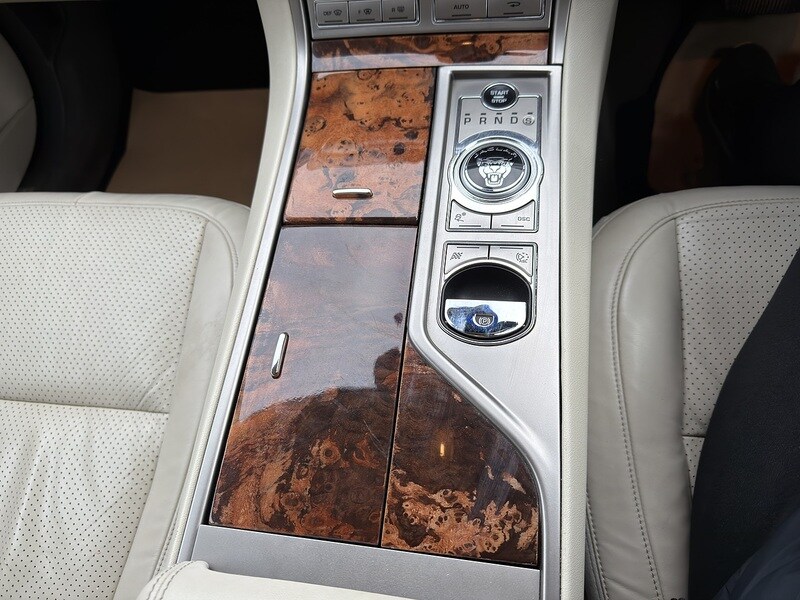 Used Jaguar XF 2011 for sale - 77365221: Photo 19