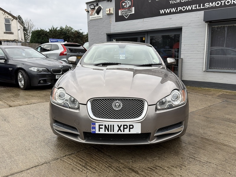 Used Jaguar XF 2011 for sale - 77365221: Photo 2