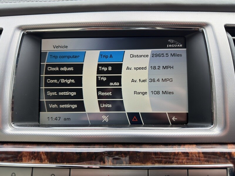 Used Jaguar XF 2011 for sale - 77365221: Photo 22