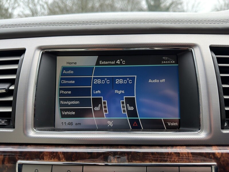 Used Jaguar XF 2011 for sale - 77365221: Photo 25