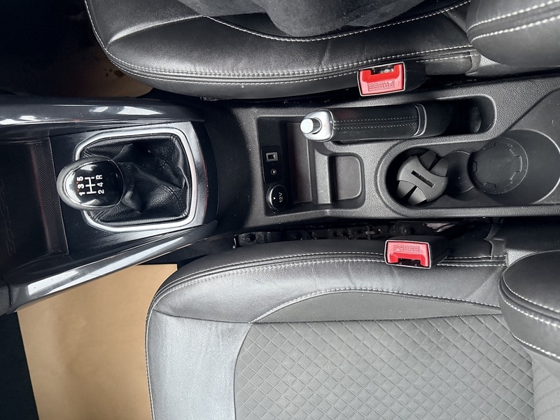 Used Ford Ecosport 2015 for sale - 77530327: Photo 22