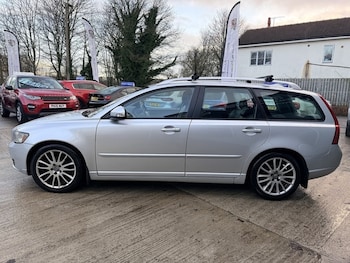 Used Volvo V50 2010 for sale - 78579206: Photo