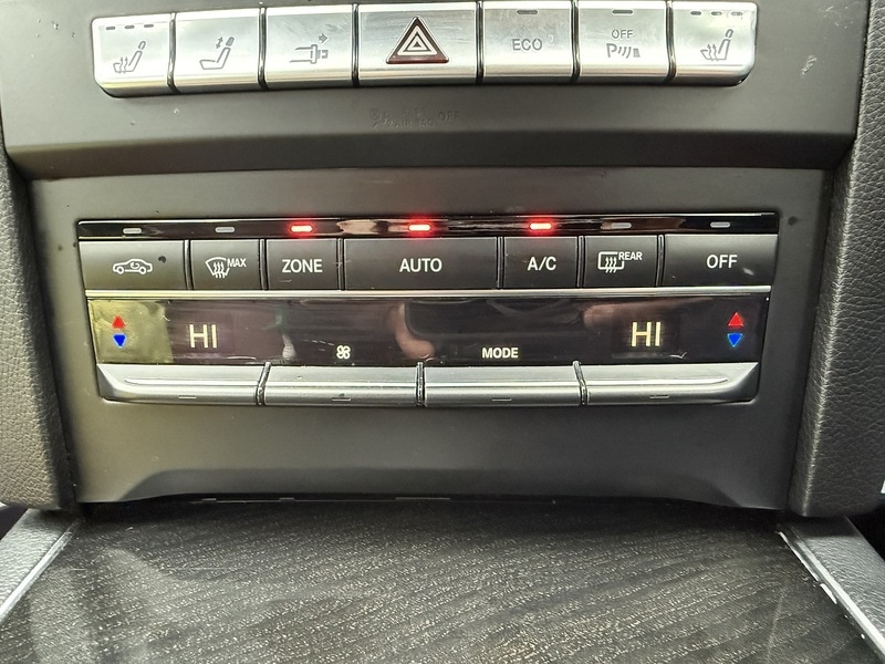 Used Mercedes-Benz E Class 2015 for sale - 76615754: Photo 28