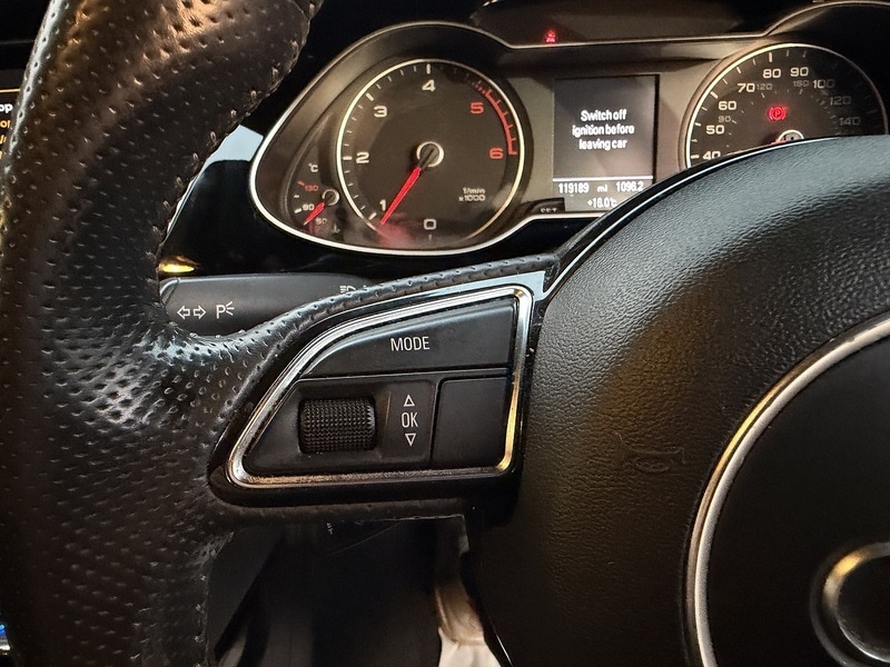 Used Audi A4 2013 for sale - 76496977: Photo 25