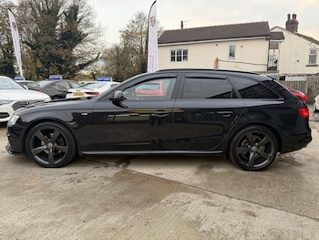 Used Audi A4 2013 for sale - 76496977: Photo