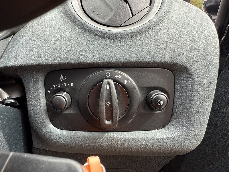 Used Ford Fiesta 2011 for sale - 76615749: Photo 27