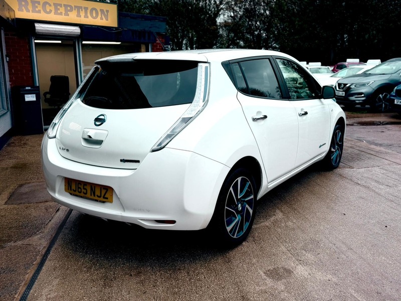 Used Nissan Leaf 2015 for sale - 76589025: Photo 8