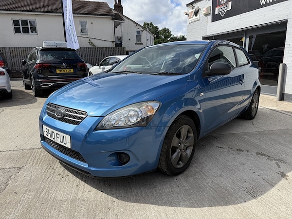 Used Kia Pro Ceed 2010 for sale - 75180704: Photo 3