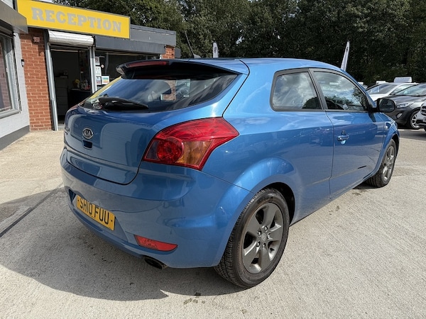 Used Kia Pro Ceed 2010 for sale - 75180704: Photo 9