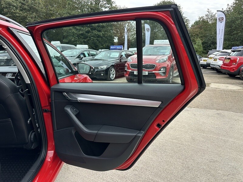 Used Skoda Octavia 2013 for sale - 76615787: Photo 13