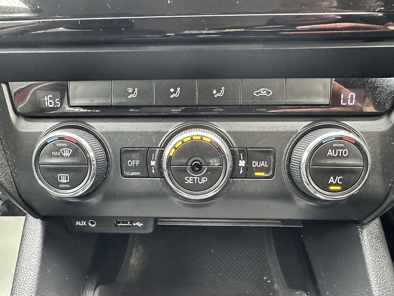 Used Skoda Octavia 2013 for sale - 76615787: Photo 35