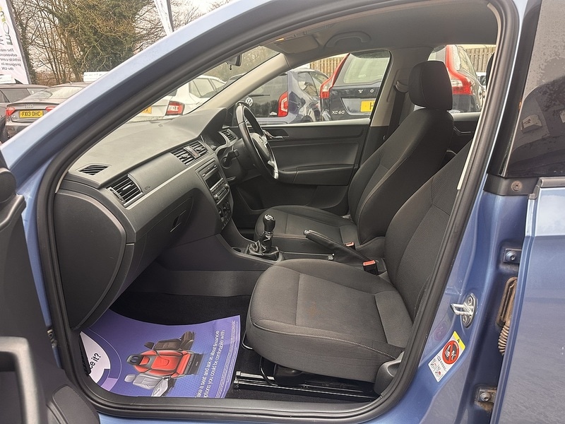 Used Skoda Rapid 2013 for sale - 76615831: Photo 10