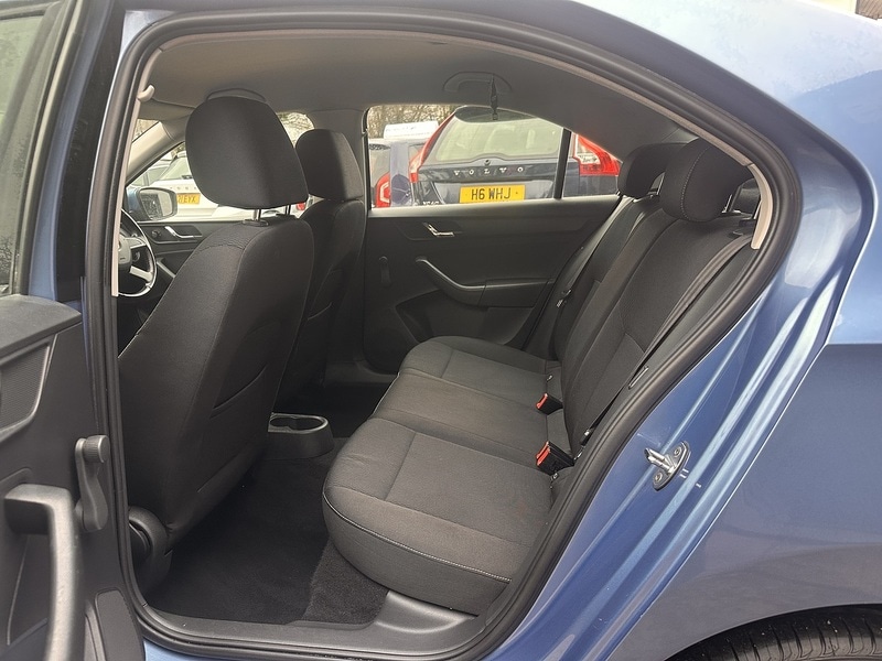 Used Skoda Rapid 2013 for sale - 76615831: Photo 11