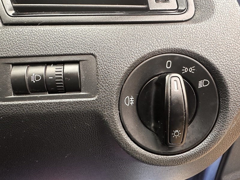 Used Skoda Rapid 2013 for sale - 76615831: Photo 16