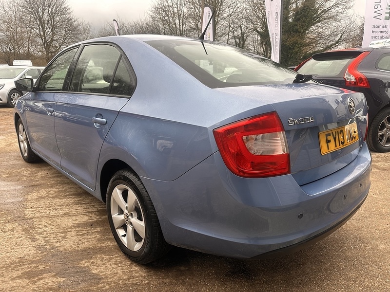 Used Skoda Rapid 2013 for sale - 76615831: Photo 4