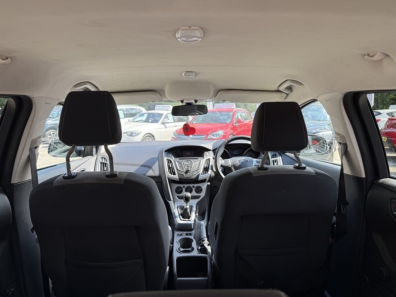 Used Ford Focus 2013 for sale - 76615739: Photo 11