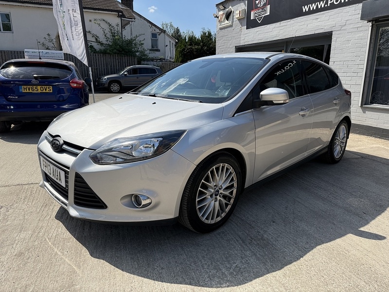 Used Ford Focus 2013 for sale - 76615739: Photo 3
