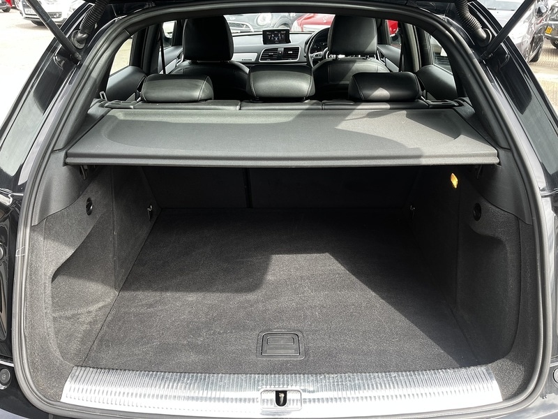 Used Audi Q3 2013 for sale - 76594867: Photo 15