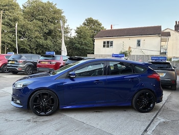Used Ford Focus 2015 for sale - 79043268: Photo