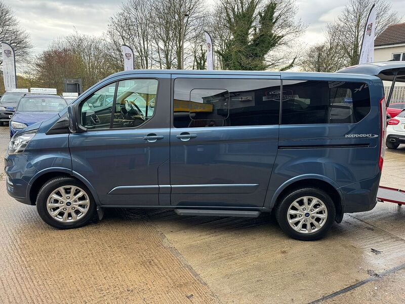 Used Ford Tourneo Custom 2018 for sale - 76720044: Photo 3