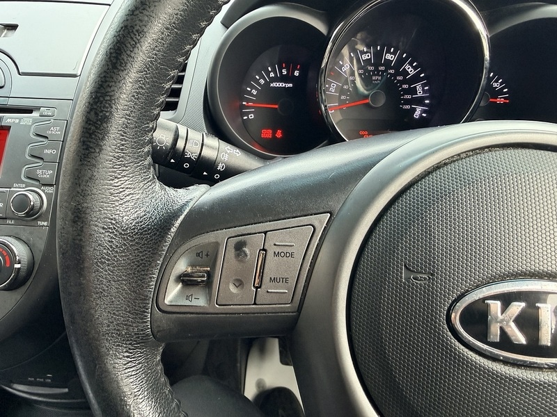 Used Kia Soul 2011 for sale - 76682362: Photo 20