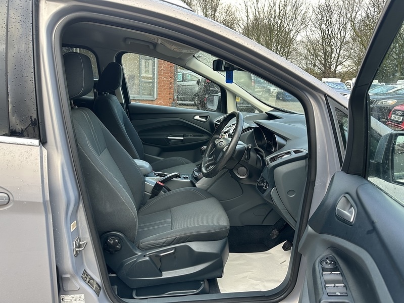 Used Ford Grand C-Max 2013 for sale - 76725179: Photo 9