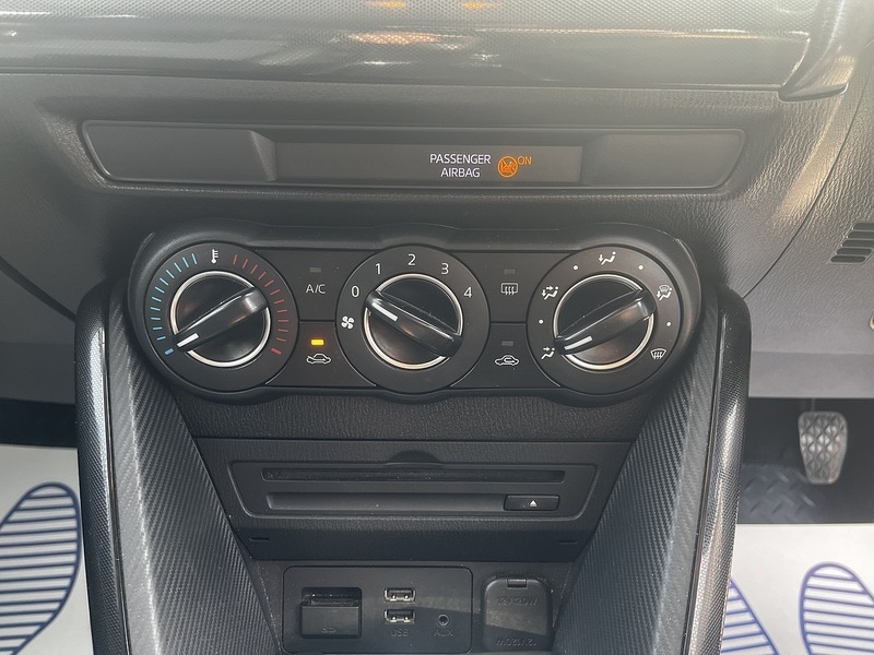 Used Mazda Mazda2 2016 for sale - 76615779: Photo 17