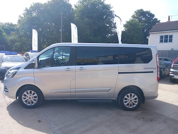 Used Ford Tourneo Custom 2018 for sale - 79434299: Photo