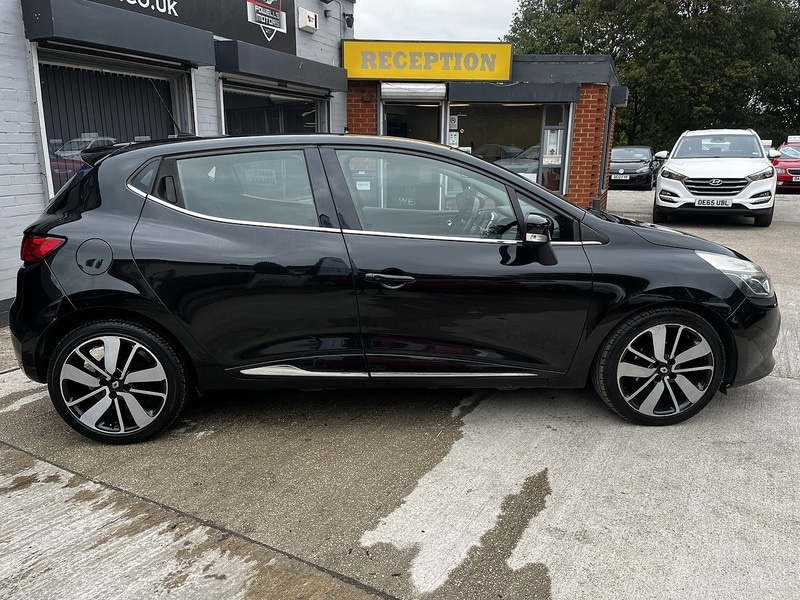 Used Renault Clio 2015 for sale - 76615800: Photo 8