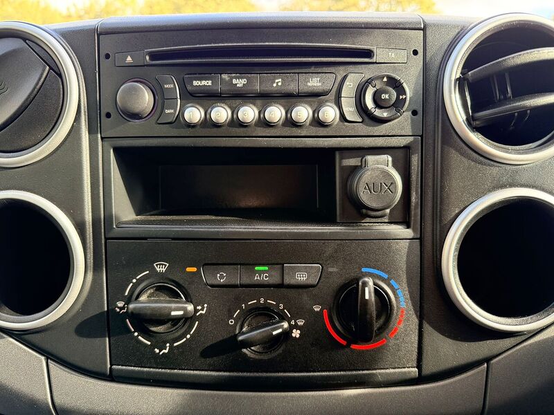 Used Peugeot Partner Tepee 2018 for sale - 76396610: Photo 21