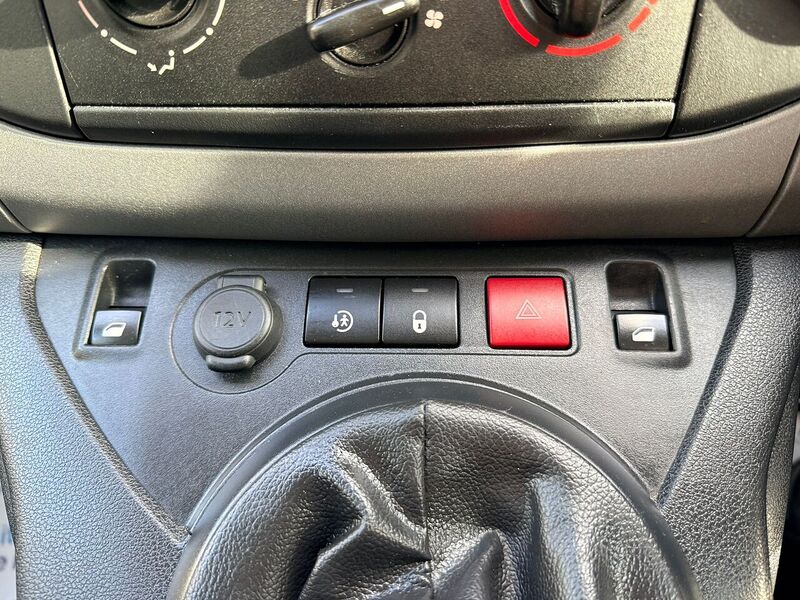 Used Peugeot Partner Tepee 2018 for sale - 76396610: Photo 22