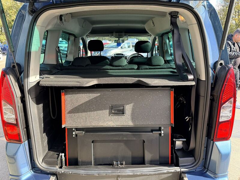 Used Peugeot Partner Tepee 2018 for sale - 76396610: Photo 9