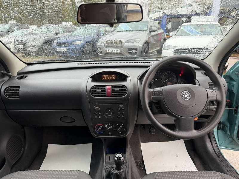 Used Vauxhall Corsa 2003 for sale - 76618245: Photo 10