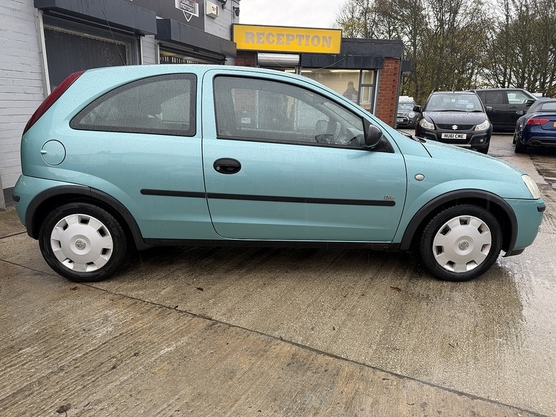 Used Vauxhall Corsa 2003 for sale - 76618245: Photo 8