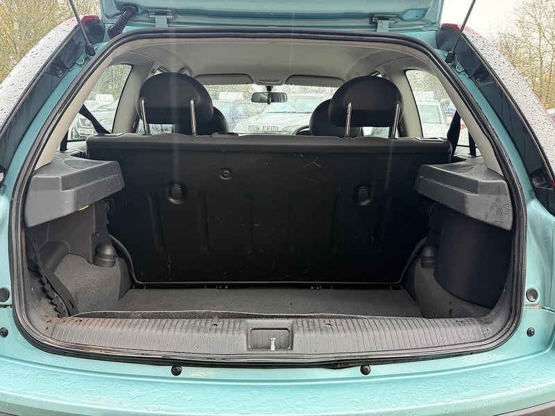 Used Vauxhall Corsa 2003 for sale - 76618245: Photo 9