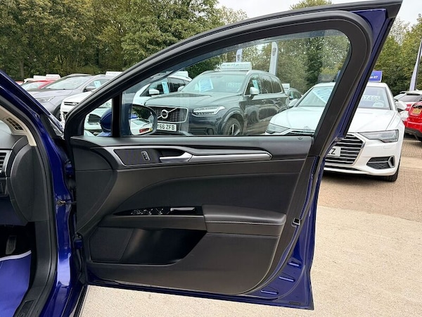 Used Ford Mondeo 2016 for sale - 76292196: Photo 11