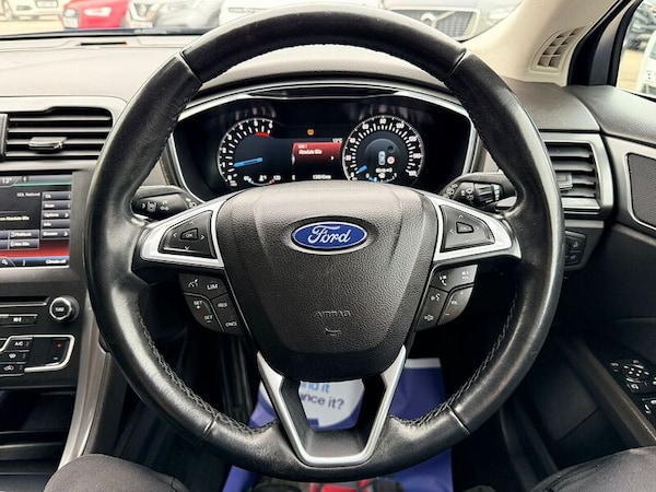 Used Ford Mondeo 2016 for sale - 76292196: Photo 20
